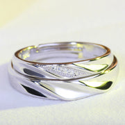 Set row of diamond men and women ring