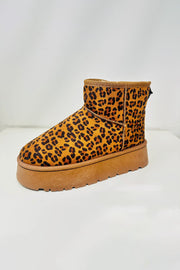 حذاء WILD DIVA Thermal Furry Leopard Platform Boots