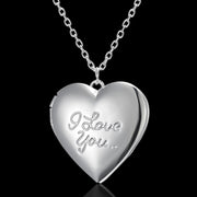 Collier d'amour au design sculpté Collier pendentif personnalisé en forme de cœur pour cadre photo pour femme Bijoux de famille pour la Saint-Valentin