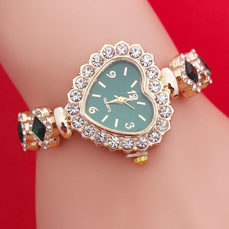 Fashion Love Shape Bracelet Watch Set Diamond Colored Heart Quartz Watch Women&